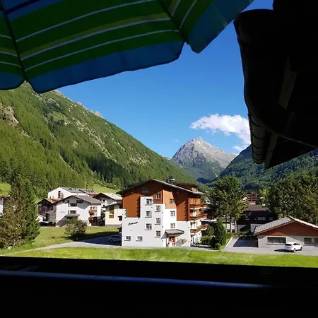 Holiday Touring Apartamento
